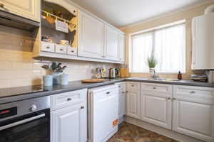 Kitchen/Diner- click for photo gallery